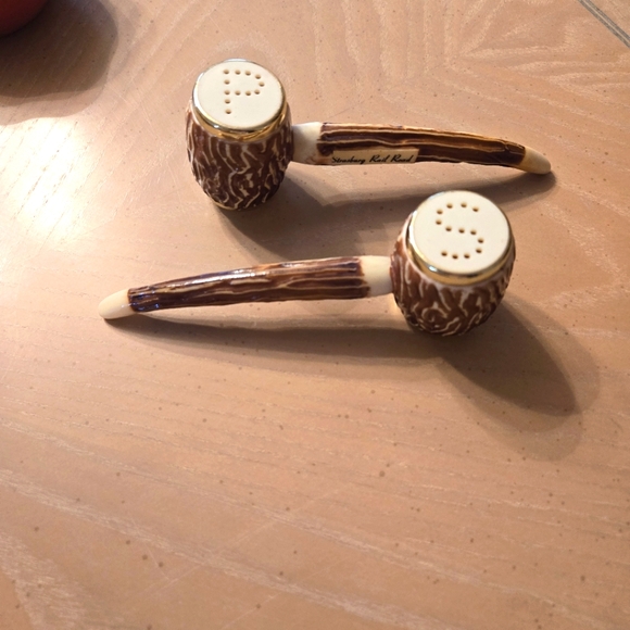 Vintage, Strasburg Railroad Memorabilia Pipes Salt & Pepper Shakers - Picture 6 of 7